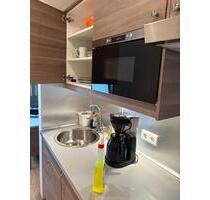 moderne möblierte 2 Zimmer Wohnung mit Einbauküche und Bad in 63303 Dreieich