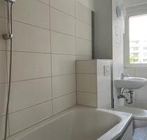 Bezugsfertige familienfreundliche Wohnung mit saniertem Bad! - Oschersleben (Bode)