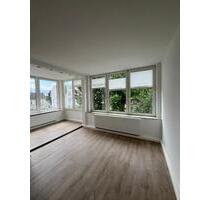 Altbau-Traum frisch renoviert 3-Zi.-Wohnung Gartenblick, Solingen
