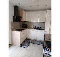 ich verkauf 3 Zimmerwohnung - 298.000,00 EUR Kaufpreis, ca.  94,00 m² in Göppingen (PLZ: 73037) Bruckwasen