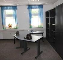 kleines Büro voll möbeliert in Erfurt