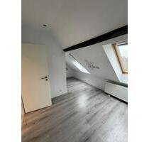 Kleine Dachgeschosswohnung - Melle Mitte - Georgsmarienhütte