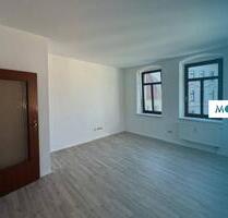 Modernisierte 2-Zimmer-Altbauwohnung mit Badewanne - Penig