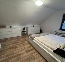 2-Zimmer Dachgeschosswohnung zu vermieten - Giesen