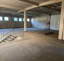 Vielseitige Gewerbefläche mit Toreinfahrt in Harburg - Gewerbe Logistik Büro - Optionale Erweiterung möglich - Hamburg