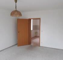 2 Raumwohnung - 504,00 EUR Kaltmiete, ca.  71,00 m² in Eisfeld (PLZ: 98673)