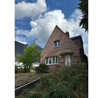 Grundsaniertes, freistehendes Einfamilienhaus auf Eigenland - Lübeck Sankt Lorenz Nord