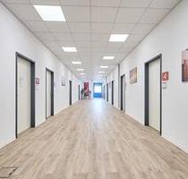 Bürofläche im 3. Stock – Modern & günstig mieten!* - Berlin Spandau