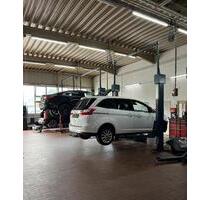 Kfz-Werkstatt mit 5 Hebebühnen & Büro in Laatzen zu vermieten