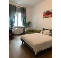 2-Zimmer-Wohnung ab 1.08 (auch als 2er WG) - Frankfurt am Main Gutleutviertel