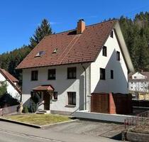 Mehrfamilien- Generationenhaus zur Eigennutzung - Schramberg Tennenbronn