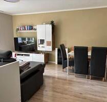 Helle, gemütliche, renovierte Wohnung. Komplett möbliert, - Olsberg