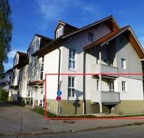 Penzberg schöne 2 Zimmer Wohnung, EG, Terrasse, Garten und Balkon