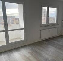 Wir sanieren für Sie! - 341,00 EUR Kaltmiete, ca.  56,03 m² in Halle (Saale) (PLZ: 06132) Silberhöhe