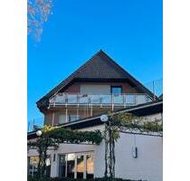 Helle 3 Zi-Whg, zentral, EBK, Süd-Balkon, TG-Stellplatz - Lingen (Ems)