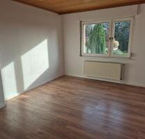 Freistehendes Zweifamilienhaus in Feldnähe von privat - Sulzbach (Taunus)