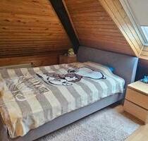 Single-Dachgeschosswohnung im Süden Frankfurts - Dietzenbach