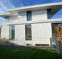 HAUS DÜSSELDORF-WITTLAER - NÄHE ISD ODER ST. GEORGE SCHOOL