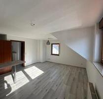 3 Zimmer Maisonette Wohnung - 650,00 EUR Kaltmiete, in Täferrot (PLZ: 73527)