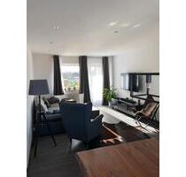 3-Zimmer-Wohnung mit Balkon & moderner Einbauküche in Hof