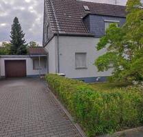 Doppelhaushälfte in Duisburg-Buchholz (privater Anbieter)