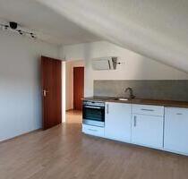 Renovierte 2-Zimmer-Dachgeschosswohnung Erstbezug nach Sanierung - Grafenau