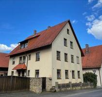Geräumiges Haus für Wohnen (und Arbeiten) - Oberstreu