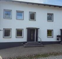 Vermiete 2 Raum Wohnung sofort Verfügbar - Sundhagen