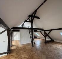 Moderne Architekten-Dachgeschosswohnung mit Galerie - Berlin Lichtenberg