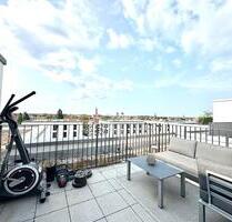 Moderne 2-Zimmer-Wohnung mit großer Dachterrasse in Schöneberg - Berlin Tempelhof-Schöneberg