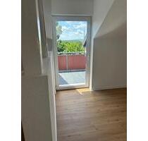 ***Neu-renovierte 3-Zimmer mit Wannenbad und Balkon!!!*** - Chemnitz Ebersdorf
