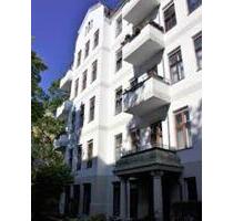 Gut vermietete, sanierte Zweizimmerwohnung mit Kaminofen - Berlin Steglitz-Zehlendorf