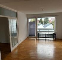 Freundliche geräumige 3 Zimmer Wohnung - Celle