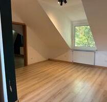 Dachgeschosswohnung Walsum Aldenrade 2,5 Zimmer, 46qm - Duisburg Baerl