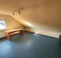 3 ZKB DG Wohnung in Altenwald - 500,00 EUR Kaltmiete, ca.  80,00 m² in Saarbrücken (PLZ: 66125) Dudweiler