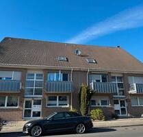 Platz für die ganze Familie! Schöne und gepflegte 3Z-DG Wohnung - Herzogenrath
