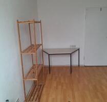 Möbliertes 1-Zi.-Apartment mit Einbauküche und Bad - Aichach