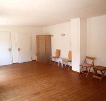 Kursraum Unterrichtsraum - 20,00 EUR Kaltmiete, ca.  37,00 m² in Lauf an der Pegnitz (PLZ: 91207)