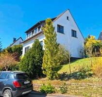 Haus, Ein- Zweifamilienhaus - 295.000,00 EUR Kaufpreis, in Gummersbach (PLZ: 51645) Berstig Süd