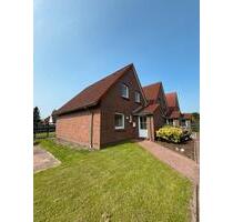 Vollständig renoviertes Reihenhaus im Zentrum von Upgant-Schott