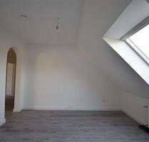 Zentral Wohnen! Renovierte 2-Zimmer-Wohnung in DU-Beeck - Duisburg