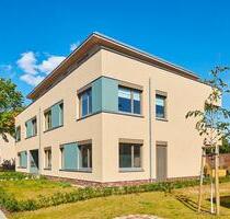 Helles Zuhause mit kleinem Garten - Nauen