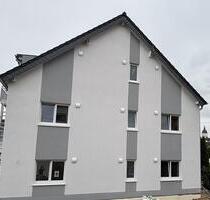 Erstbezug zum 1.November - Moderne 3-Zimmer Wohnungen in Energieeffizienten KFW 55 Haus - Urmitz