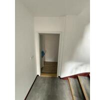 Wohnung zu vermieten Neu Renoviert!!! Zentrum Hof!!!!