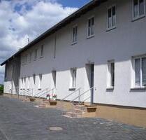 2 Raum Wohnung mit Wohnberechtigungsschein, ruhige Lage & Ausblick zu vermieten! - Roßleben-Wiehe