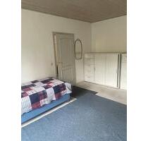 Möbliertes Zimmer - 450,00 EUR Kaltmiete, ca.  16,00 m² in Kleve (PLZ: 47533)