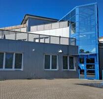 160 m² lichtdurchflutetes stylisches Büro in Hamburg-Duvenstedt