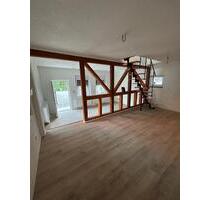 Helle Maisonettewohnung mit Balkon zu vermieten! - Heilbronn Frankenbach