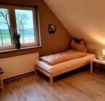 Wohnung WG 2 - 250,00 EUR Kaltmiete, ca.  30,00 m² in Altenburg (PLZ: 04600)