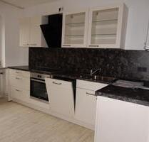 Großzügig geschnittene 2-Zimmer Wohnung mit zwei Bädern - EBK - Wilhelmshaven